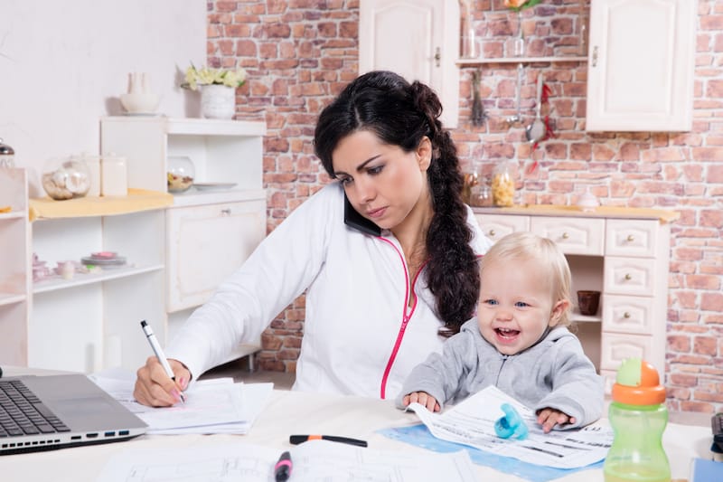 Why You Shouldn’t Feel Bad About Working When You Have a Young Child