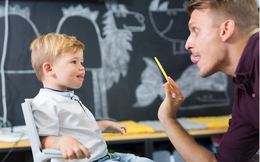 At What Age Should I Enroll My Child in a Preschool?
