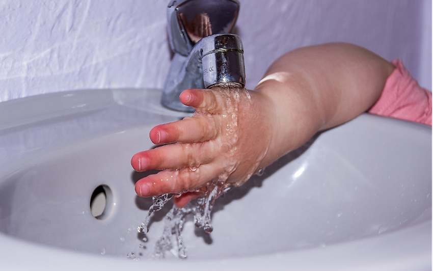 Four Hand Washing Tips to Follow with Kids